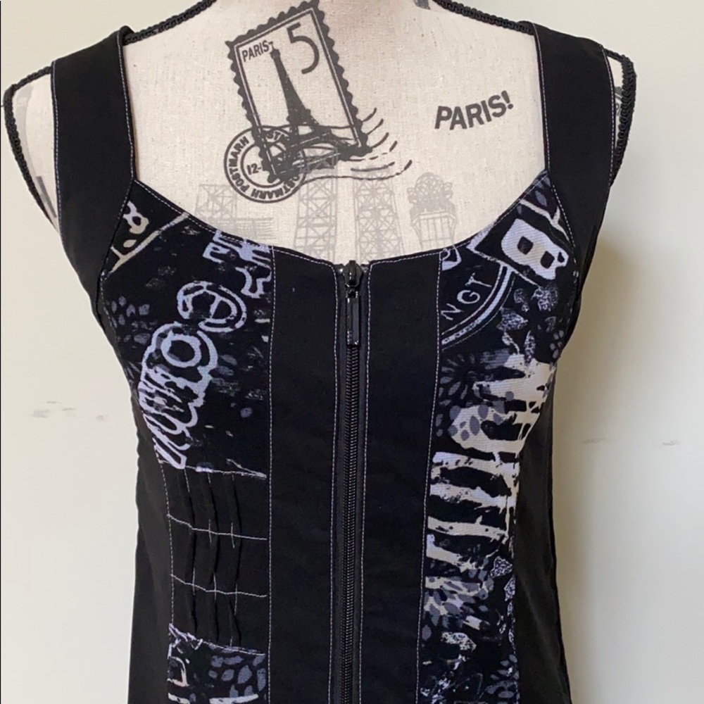 Miss Nikky Dress - Picture 3 of 12